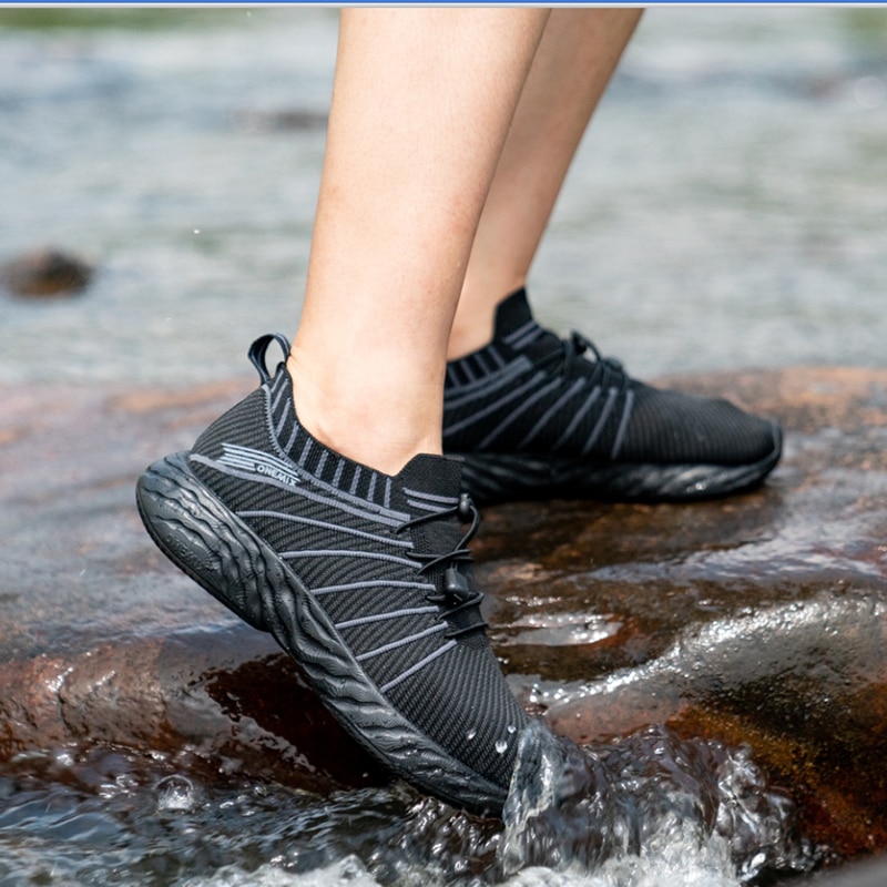 ONEMIX-2021-New-Black-Running-Shoes-for-Men-Waterproof-Breathable-Training-Sneakers-Male-Outdoor-Anti-Slip-1