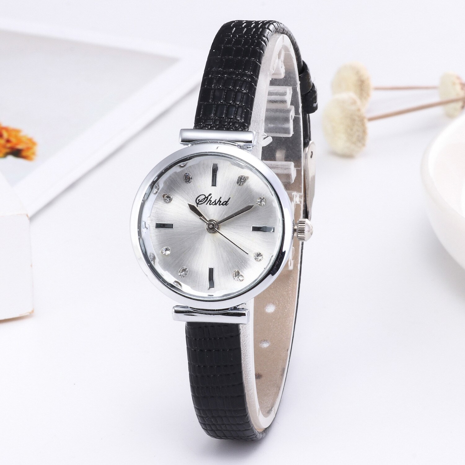 Fashion-casual-ladies-quartz-watch-small-dial-steel-strap-vintage-luxury-watch-ladies-belt-watch-rhinestone-4.jpg